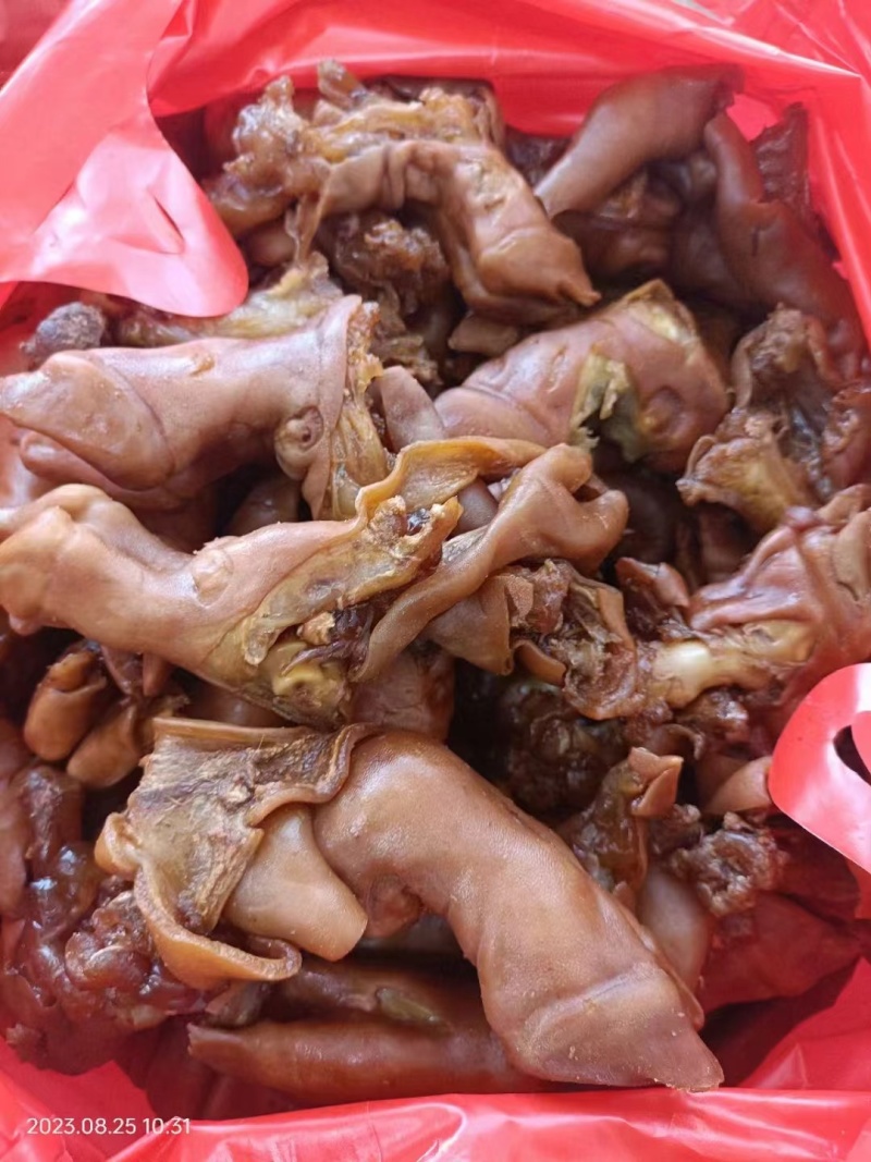 五香羊蹄子，香味十足，去棒骨的，优质产品！60斤一件起发