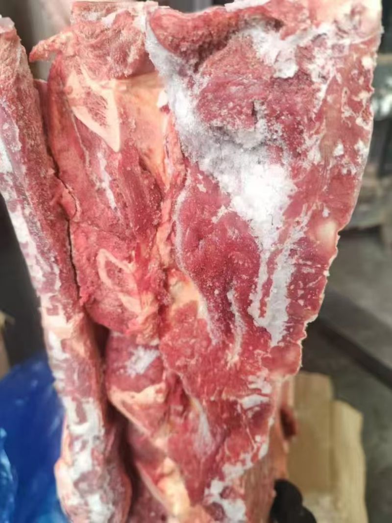 牛脊骨带排骨