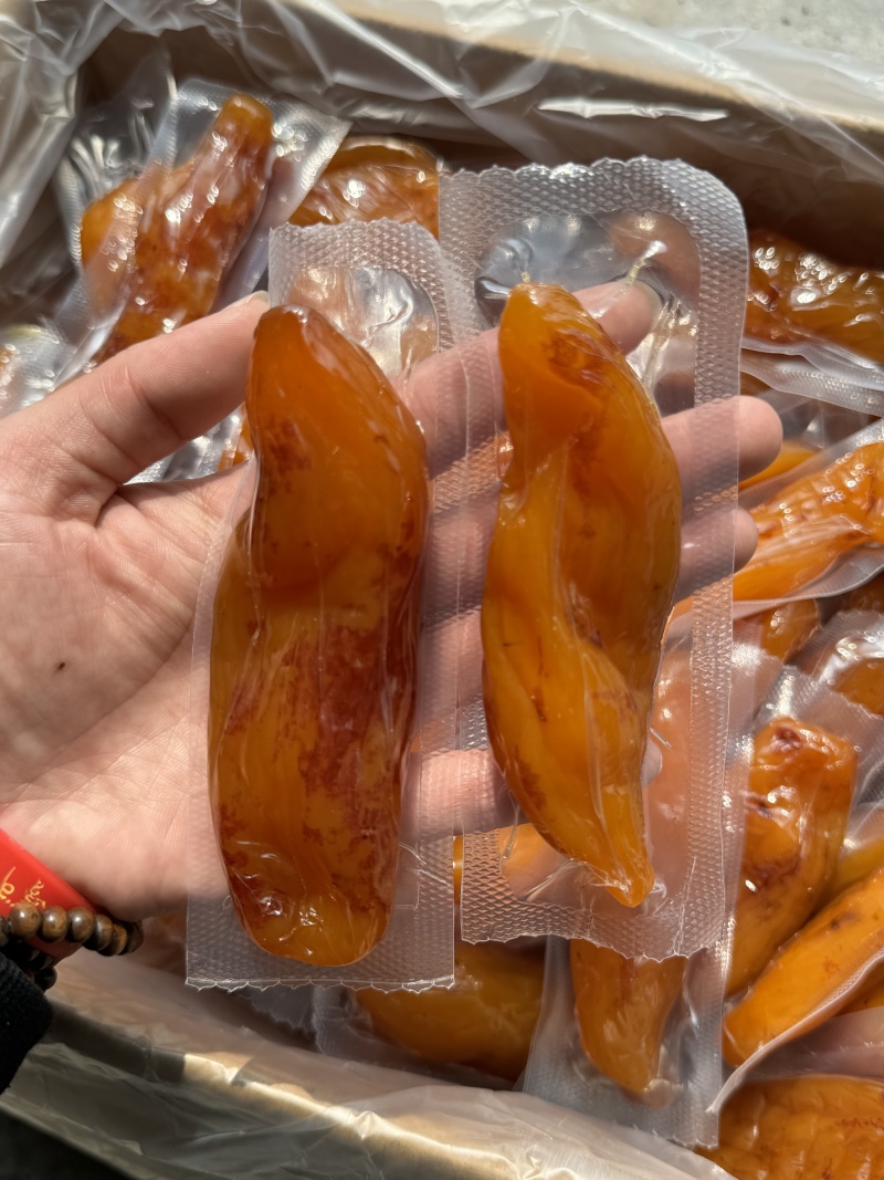 红薯干源头基地加工厂，广西桂林红薯干加工厂小香薯紫薯大量
