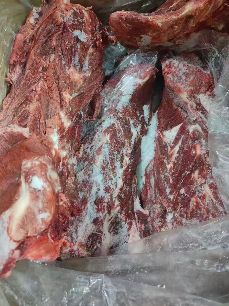 国产满肉牛脖骨