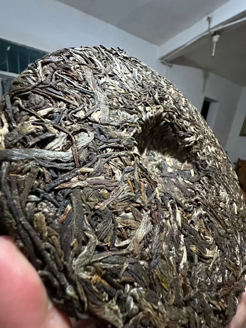 茶厂清仓换里外，普洱生茶一口料品质保证全国发货，工厂直销