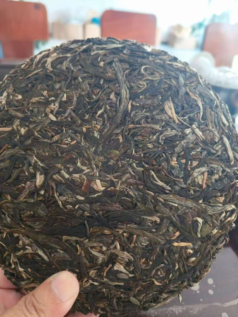 茶厂清仓换里外，普洱生茶一口料品质保证全国发货，工厂直销