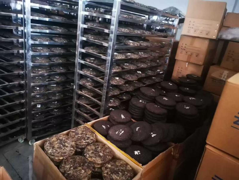 茶厂清仓换里外，普洱生茶一口料品质保证全国发货，工厂直销