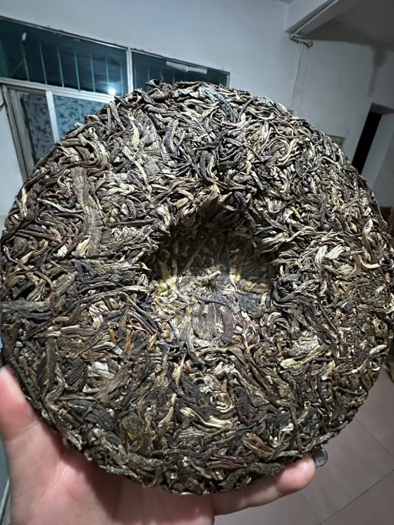 茶厂清仓换里外，普洱生茶一口料品质保证全国发货，工厂直销