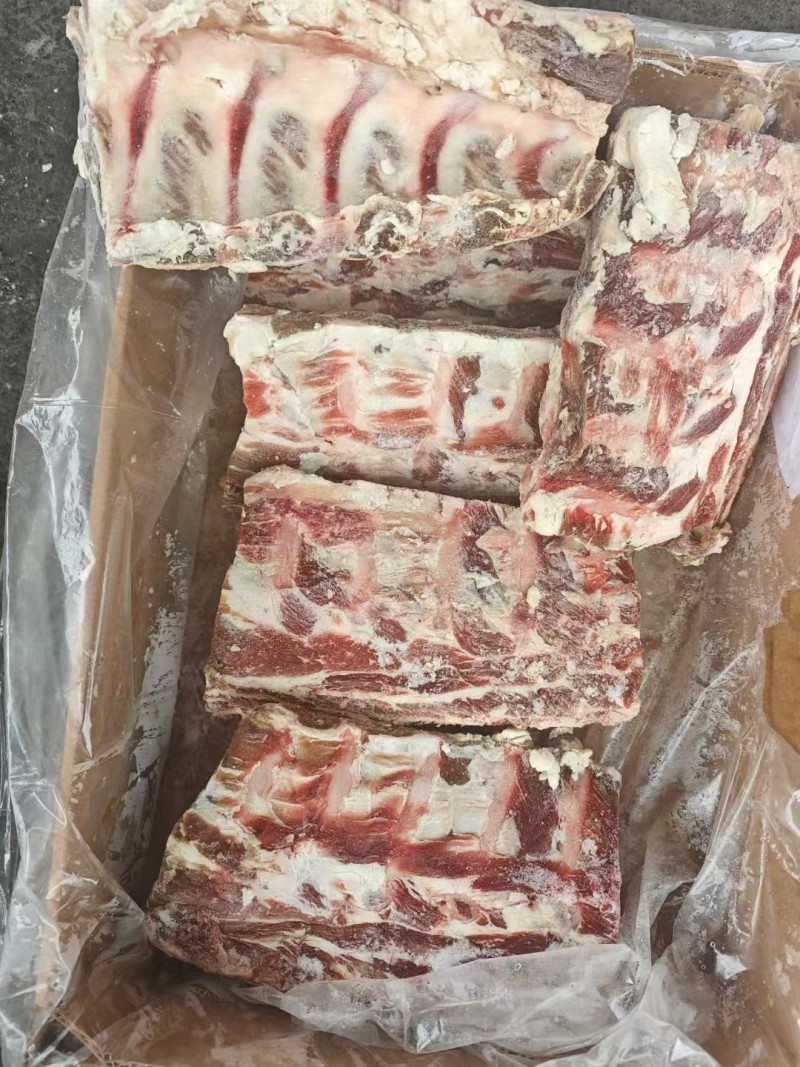 白膘肋眼骨