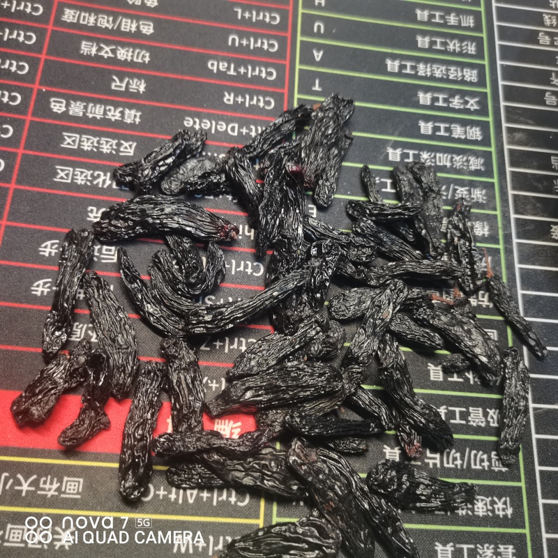 新疆葡萄干坚果干果蓝宝石葡萄干，美人指免洗一等品大货供应