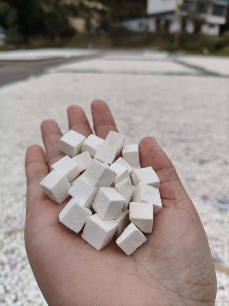 茯苓丁
