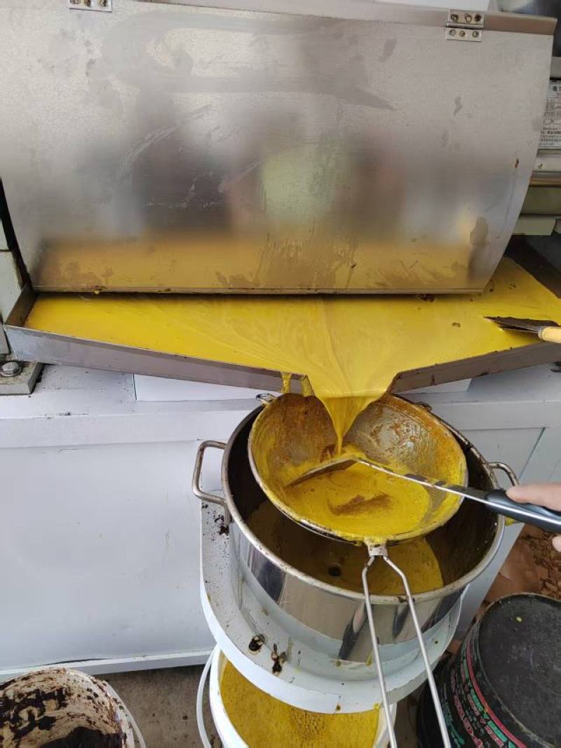 【精品推荐】农家自榨纯菜籽油大量供货货源充足