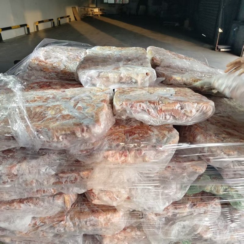 鸡脖混脖工厂直发3-5吨发货新日期2700一吨