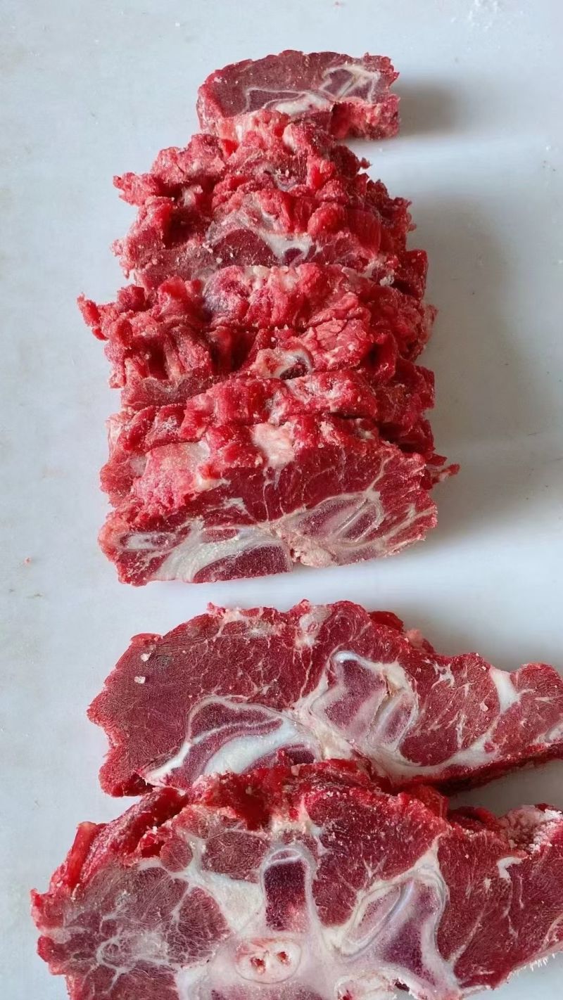 牛脖骨临沂提货进口多肉支持发样品可切割可整根