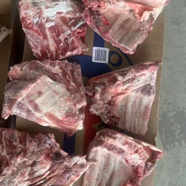 多肉小排，铁锅炖，红焖排骨