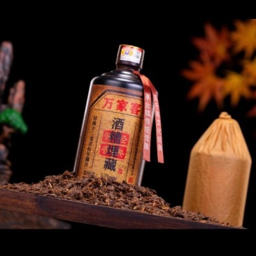 茅台镇酱香型白酒，酒糟酒，好喝，味纯，不上头不辣喉