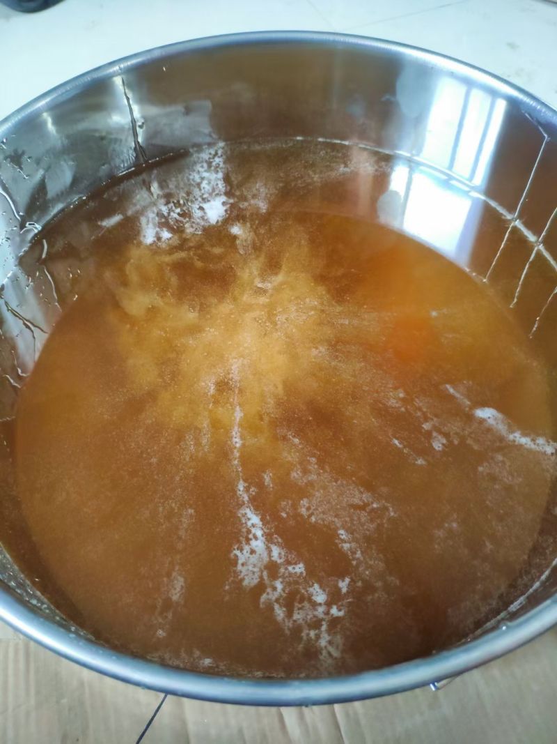 土蜂蜜正宗自己家养的土蜂蜜