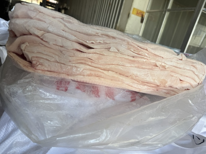 肥膘薄脊膘
