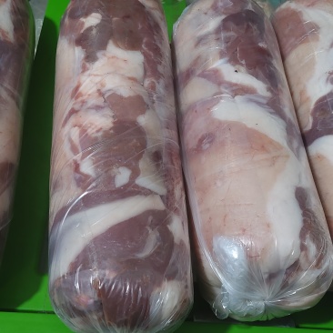 自产自销溜达羔羊肉卷