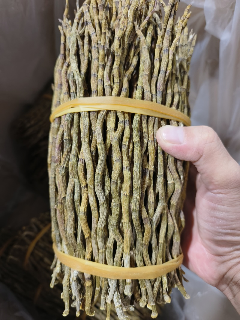 铁皮石斛干条精选粗条，一手货源，诚信经营，量大从优