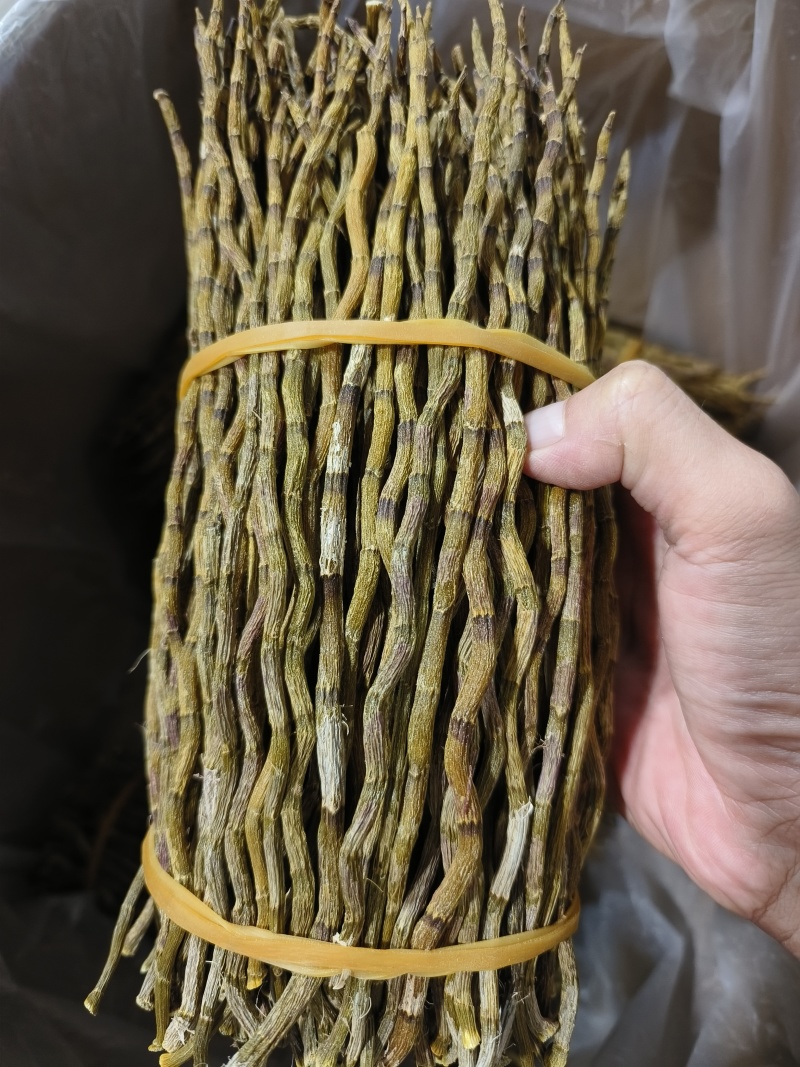 铁皮石斛干条精选粗条，一手货源，诚信经营，量大从优