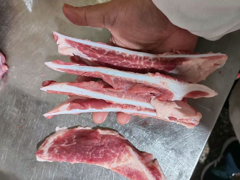 肥猪大块月牙骨