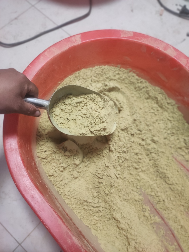 【优选】主营活性梨花粉，自产自销一手货源欢迎来电