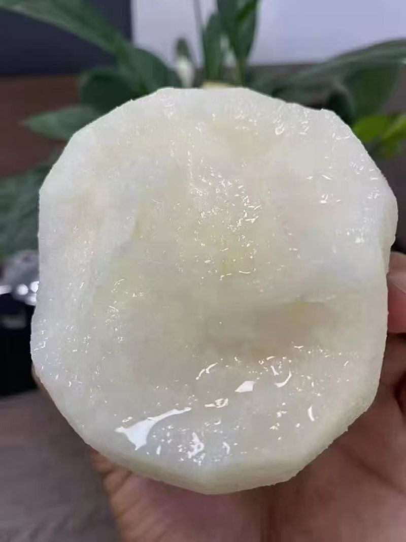 山西梨油梨雪花梨产地一手货源量大从优欢迎联系