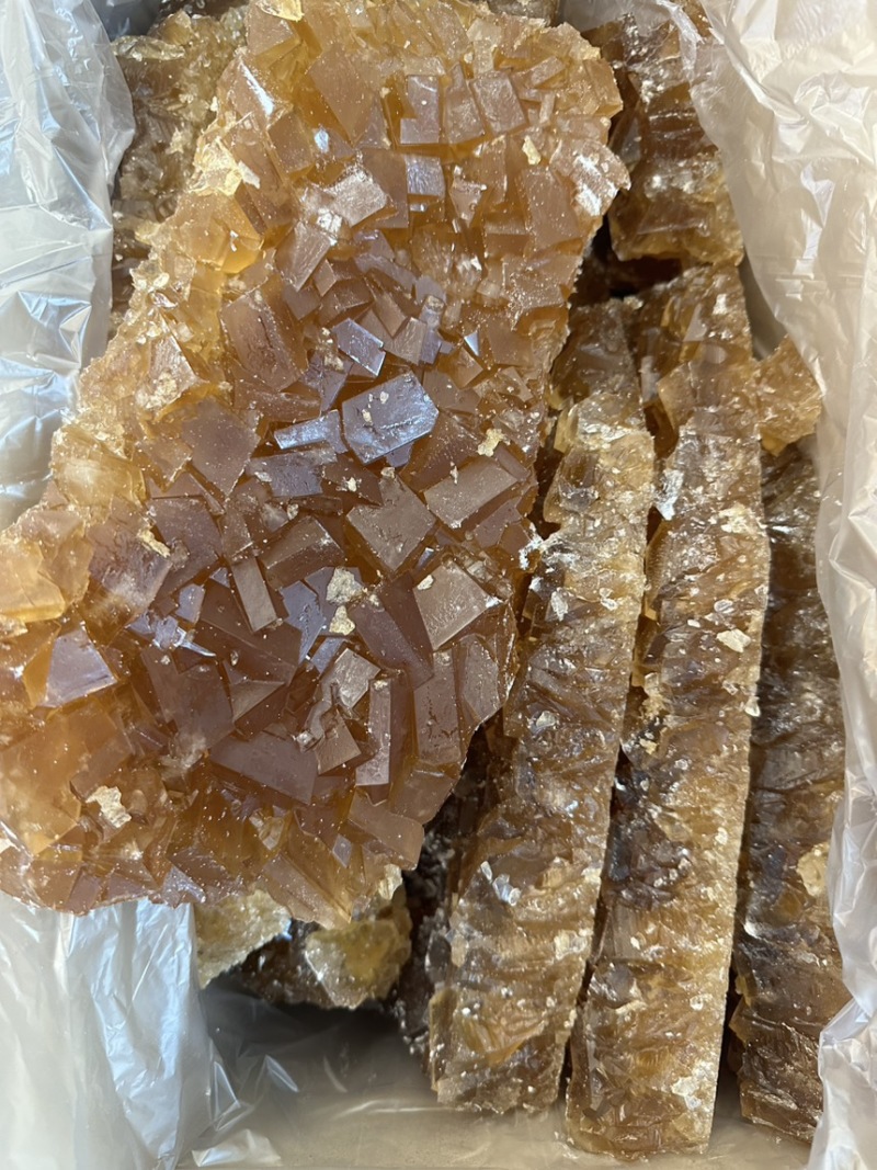 云南黄冰糖甘蔗熬制老冰糖大货批发多晶黄冰糖