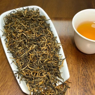恩施富硒红茶芽尖茶