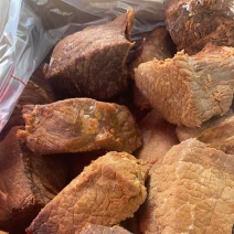 全熟卤牛肉，五香牛肉，适合各类餐饮行业，厂家可发样品。。