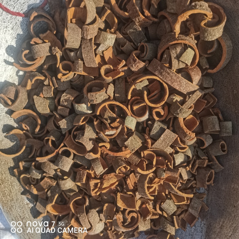 带皮肉桂丝去皮肉桂心规格齐全大货供应