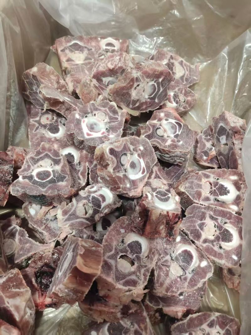 国产满肉牛脖骨