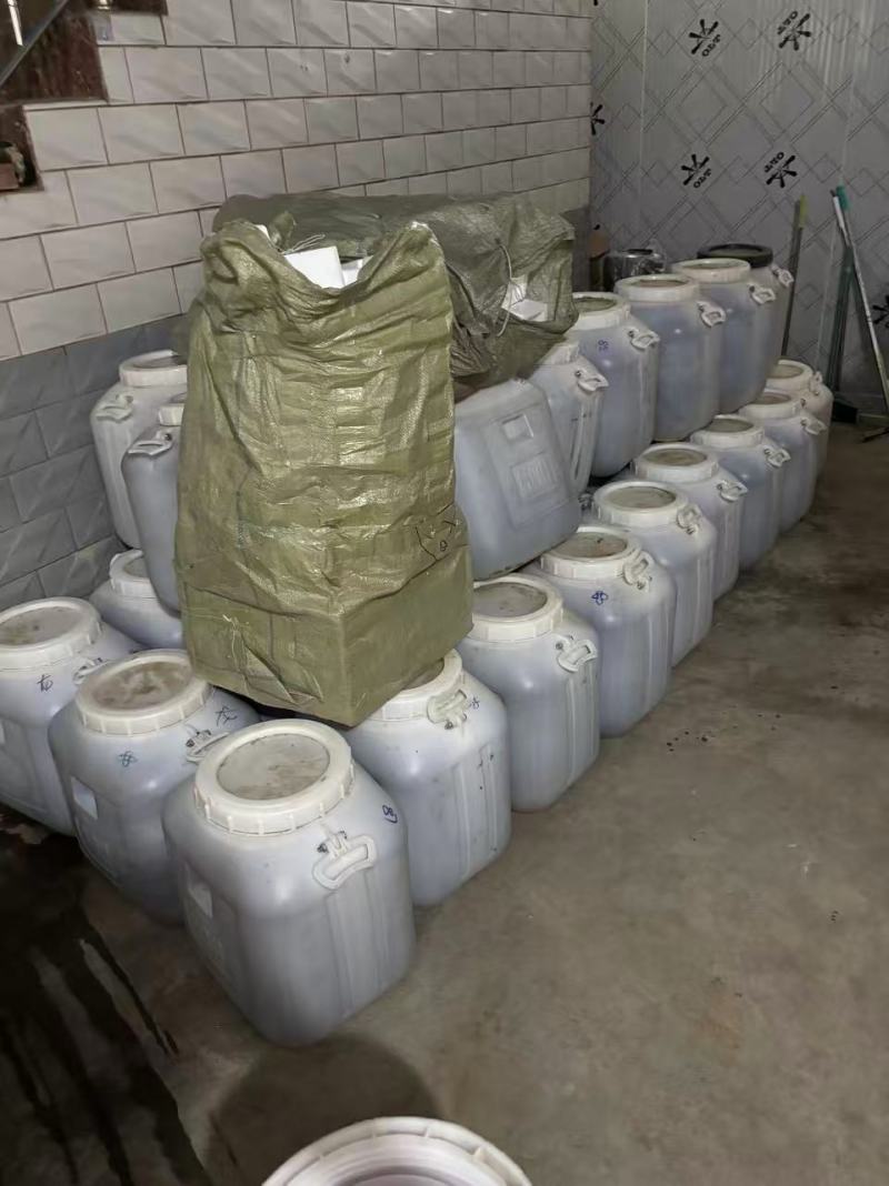 蜂蜜/秦岭土蜂蜜/自家养殖/对接批发市场采购商超等