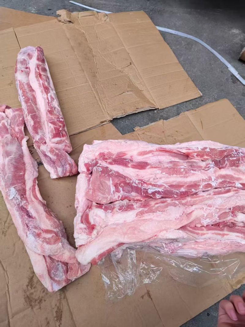 五花肉条块