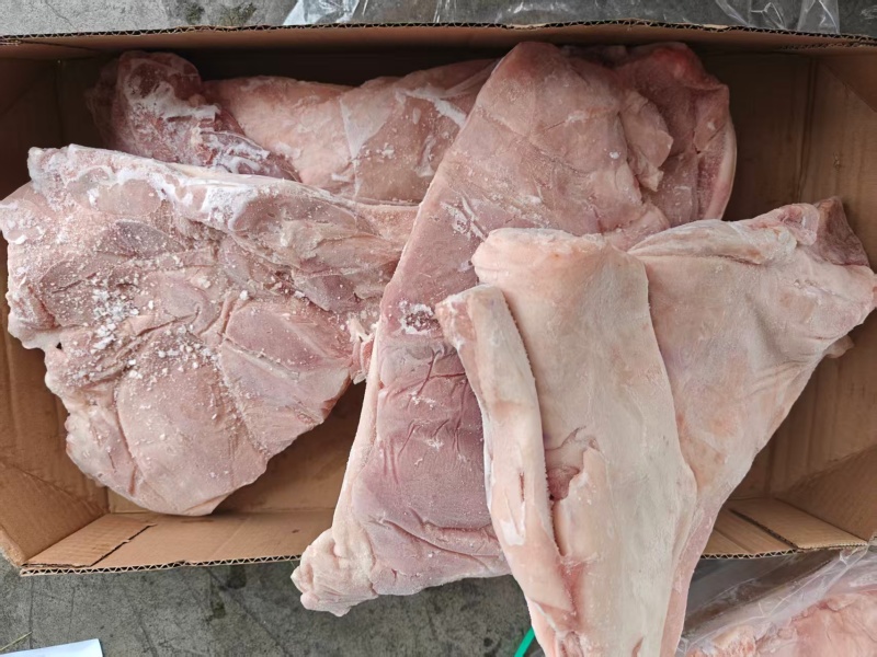 肥猪带皮后上肉