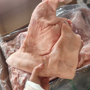 肥猪带皮前上肉