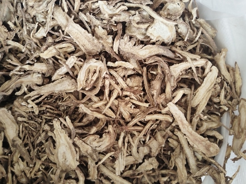 当归全归片无硫含量高。有各种规格量大从优。欢迎前来购买。