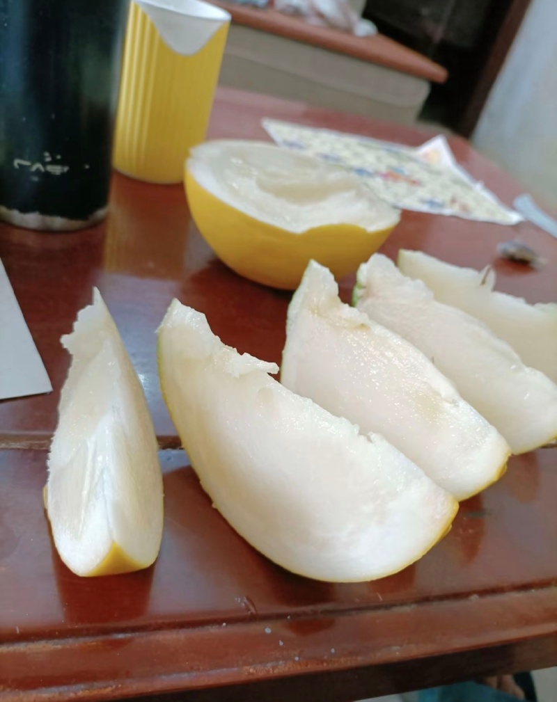 云南西双版纳黄晶果，果中的燕窝，场地直销