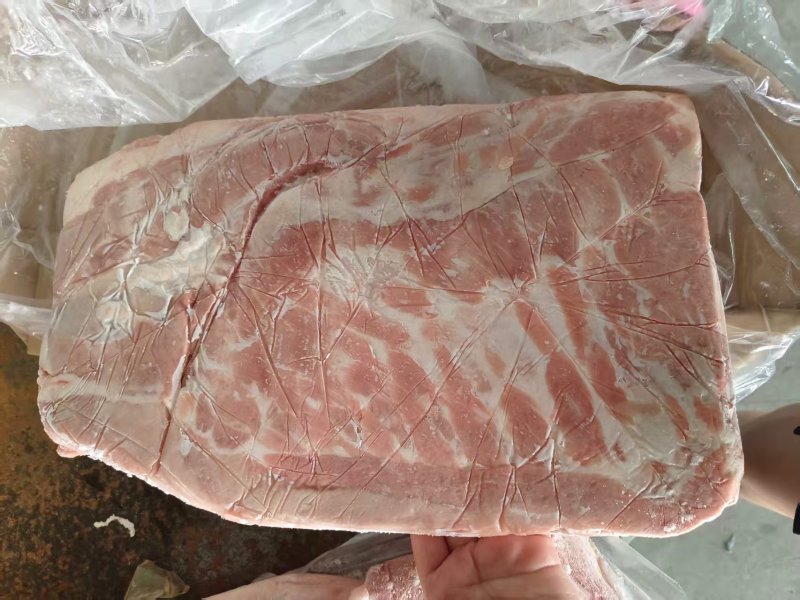 肥猪带皮五花
