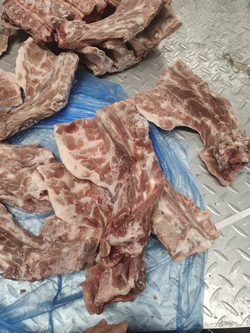 3341猪颈骨到货一柜24年10月货临沂发货一箱