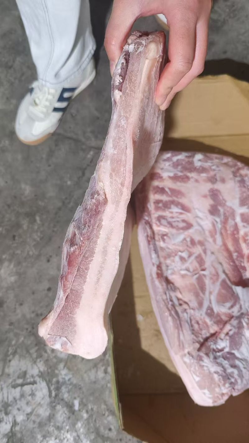 肥猪二级带皮五花