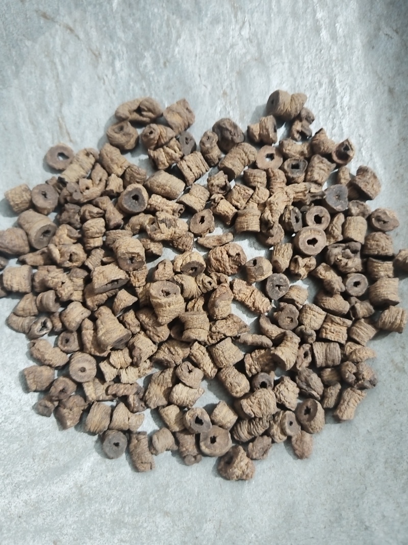 山楂圈有各种规格没有杂质今年新货量大从优。欢迎购买。