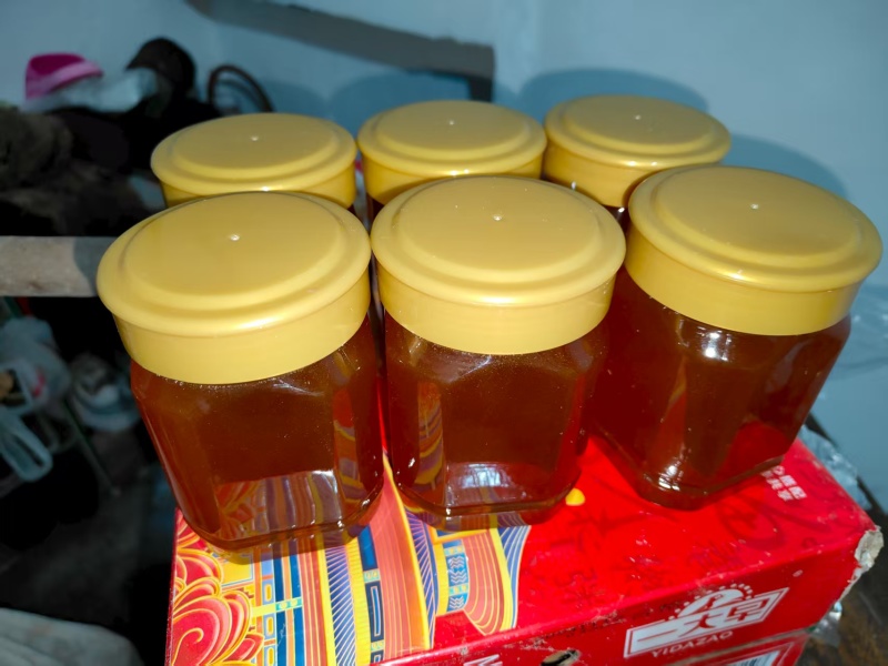 天然土蜂蜜