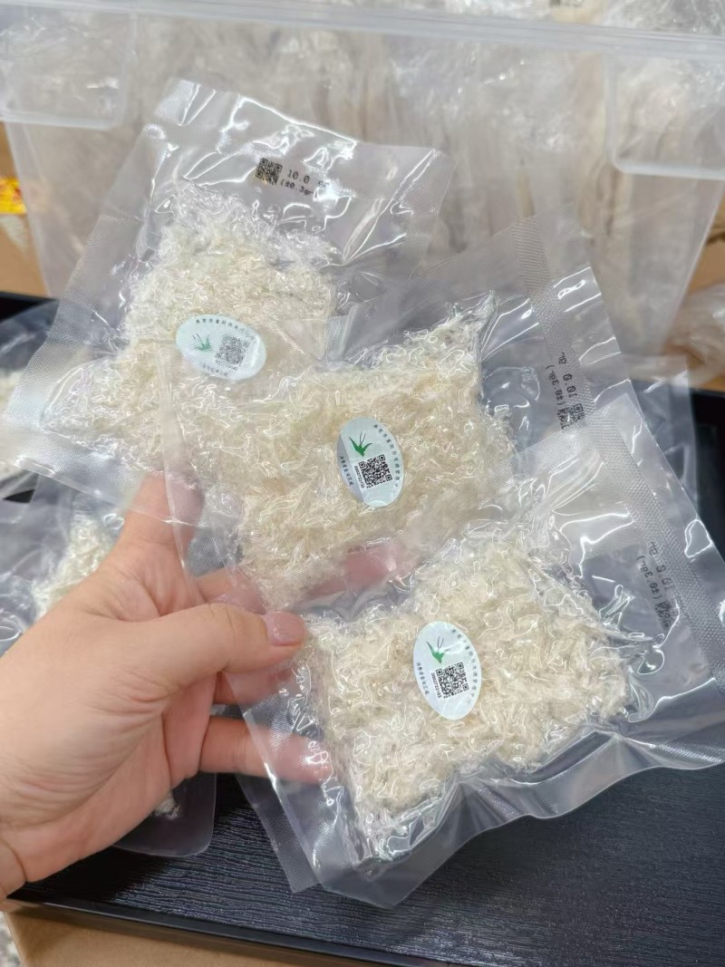 企标溯源囊丝碎100克¥398元、***燕盏挑毛，一大包