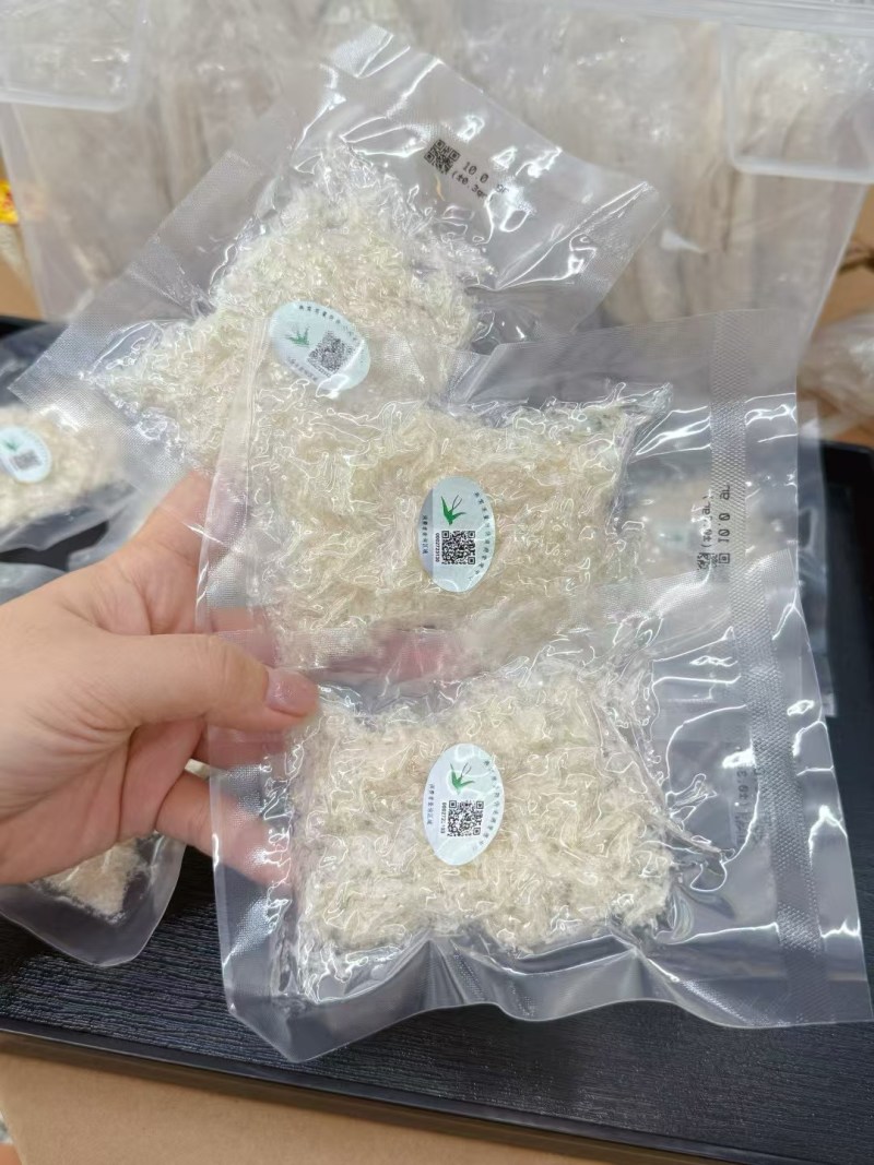 企标溯源囊丝碎100克¥398元、***燕盏挑毛，一大包