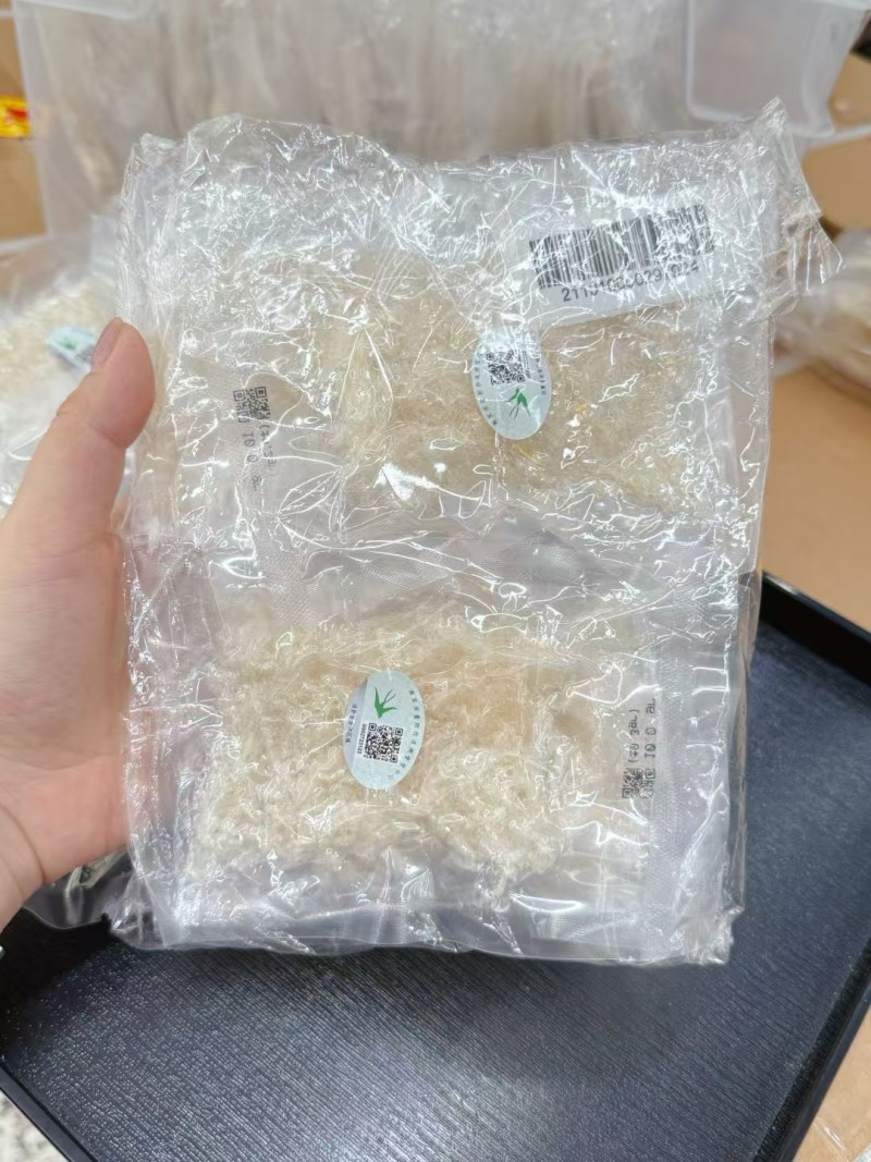 企标溯源囊丝碎100克¥398元、***燕盏挑毛，一大包
