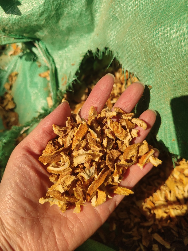 湖北产地高含量陈皮丝陈皮个橙皮橙丝纯陈皮碎椪柑皮三花烘干