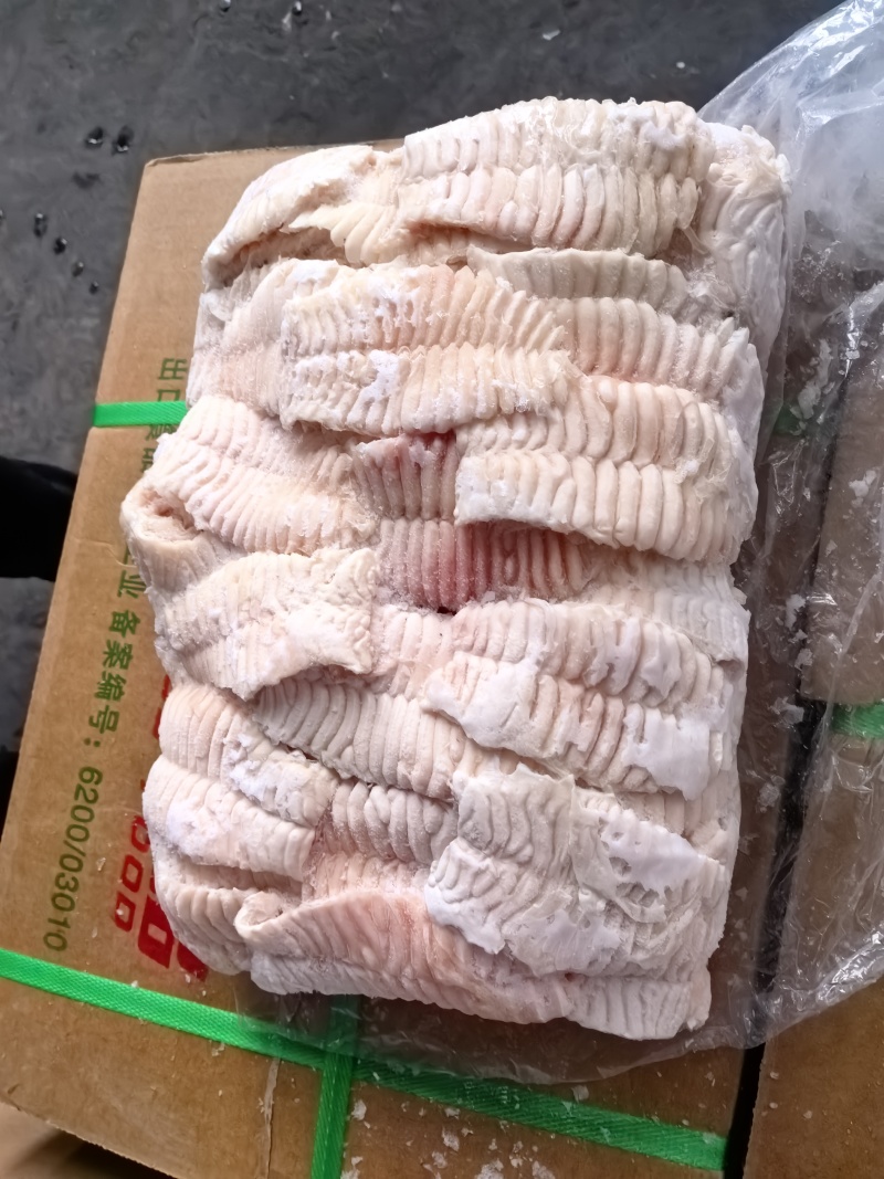 猪天梯猪牙板纯干不带肉，解冻19.5以上