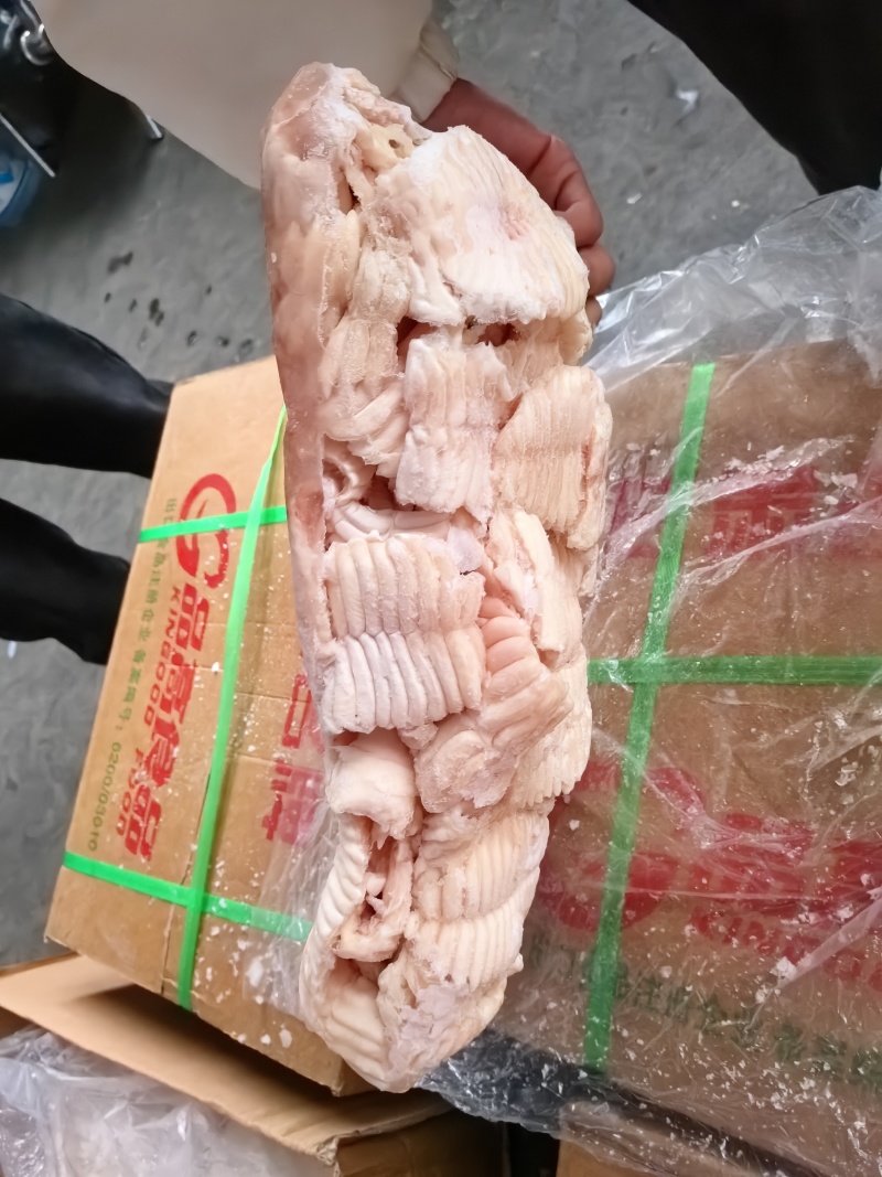猪天梯猪牙板纯干不带肉，解冻19.5以上
