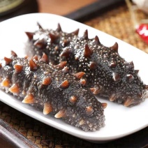 鲜食海参源头工厂供货，可贴牌，加热即食欢迎来电