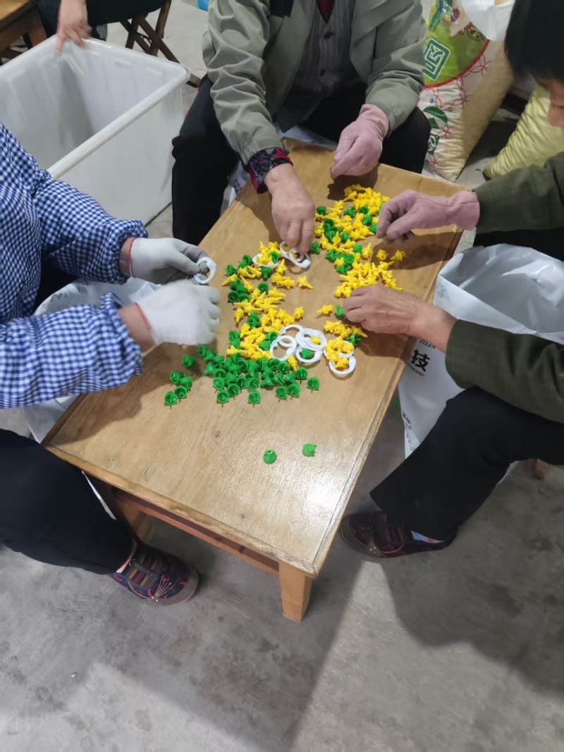 厂家直销灯笼防沙喷头框架雾化旋转喷头规格齐全