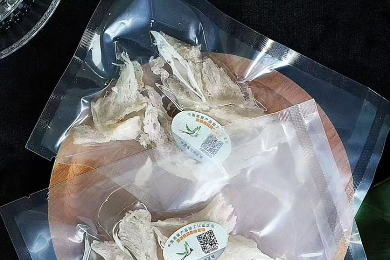 企标溯源码燕角批发燕窝工厂直销，精品燕窝，欢迎老板选购