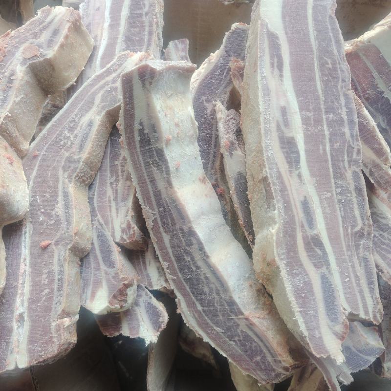 满肉牛肋排